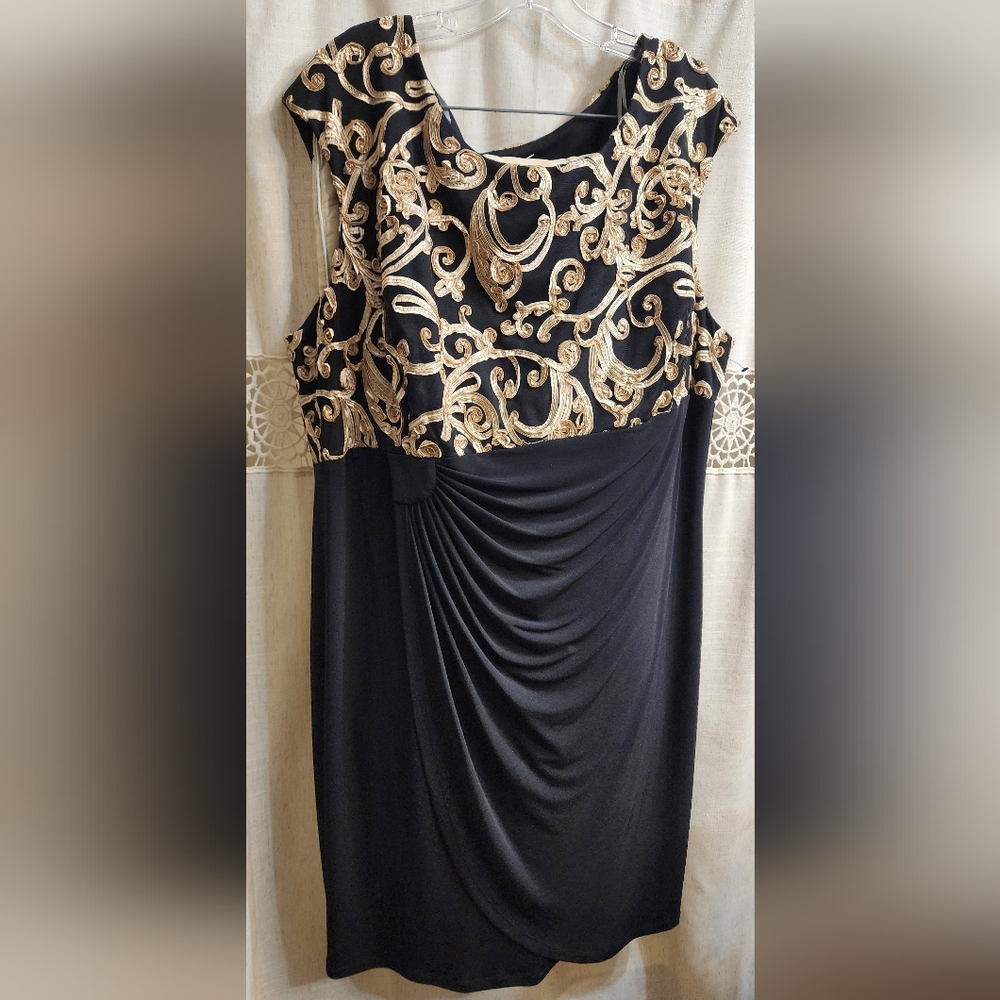 Cocktail/Party Dress